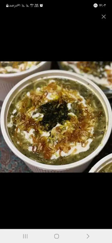 آش رشته خانگی با طعمی بینظیر ، در تهران، پونک