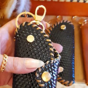 چرم‌صنایع‌دستی.جا سویئچی.جهت حمایت شغل خانگی.