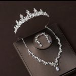 ست تاج و گردنبند و گوشواره درخشان وارداتی