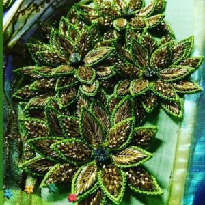 جواهردوزی و منجوق و سنگ دوزی و طراح لباس ،تهران، لویزان