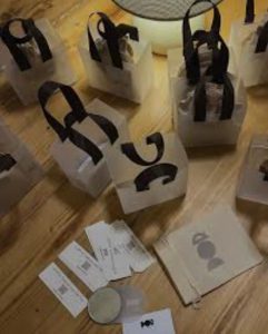 بسته بندی خانگی ارزان و زیبا،تولیدخانگی،ارزش آفرینی،کسب وکار نو در کوک‌زنwww.kokzan.ir