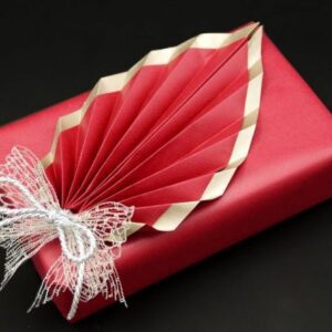 تابلو و جعبه کادو