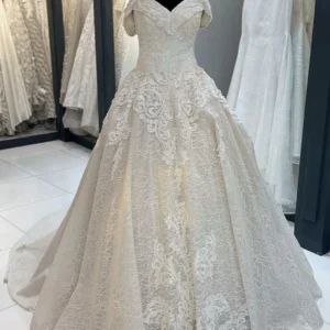 لباس شب و عروس