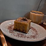 کیک و شیرینی پزی خانگی